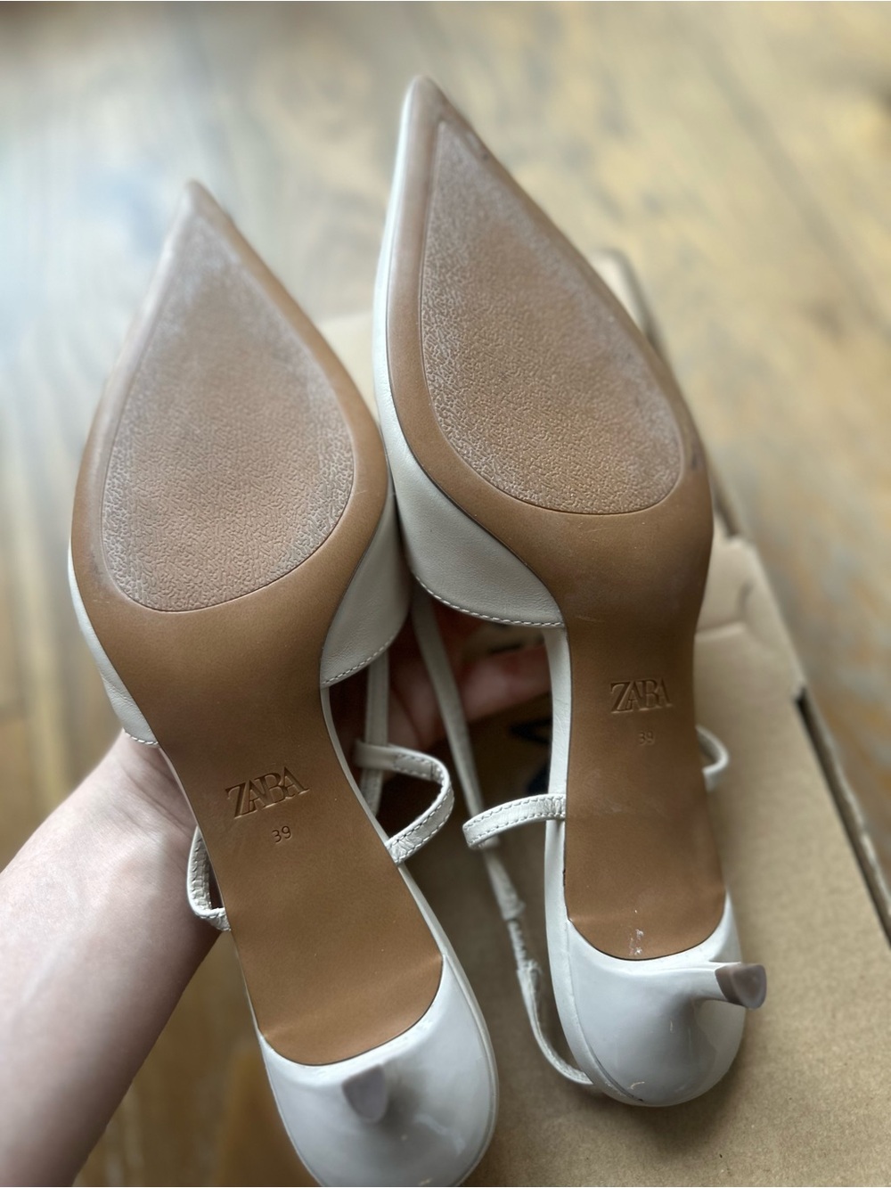 ZARA Cream Pointed Toe Slingback Heels - Picture 3 of 3